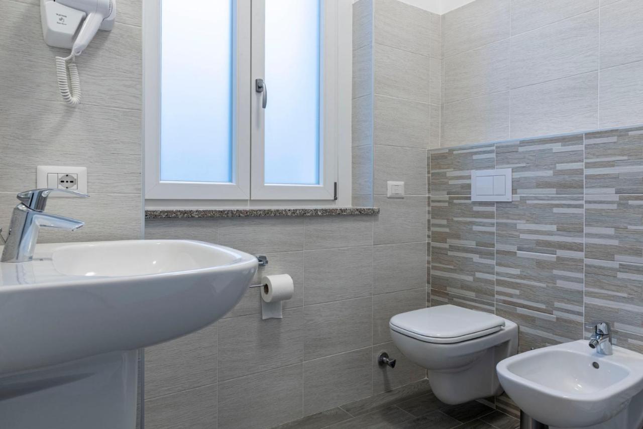 Leader Apartment 4 - Monzino - Hockey Msg Arena - Linate - มิลาน ภายนอก รูปภาพ